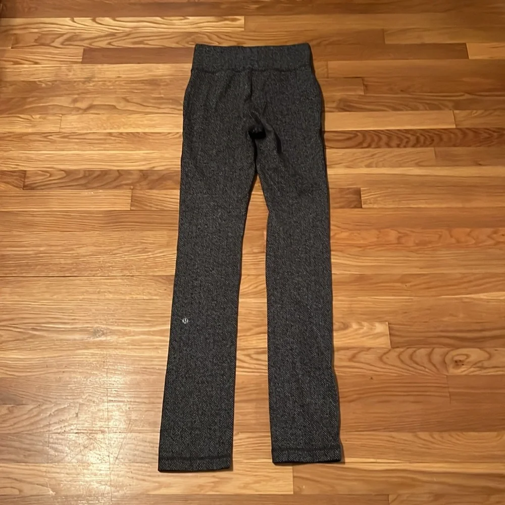 Lululemon‎ Skinny Will Pant Full-On Luon Giant Herringbone Black Heathered Black - Picture 7 of 12